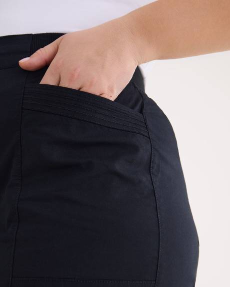 Cotton Capri with Ribbed Waistband