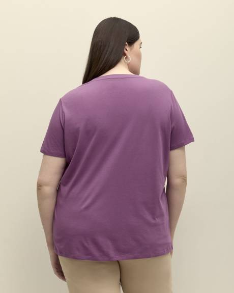 Boyfriend-Fit Short-Sleeve Crewneck T-Shirt - PENN. Essentials