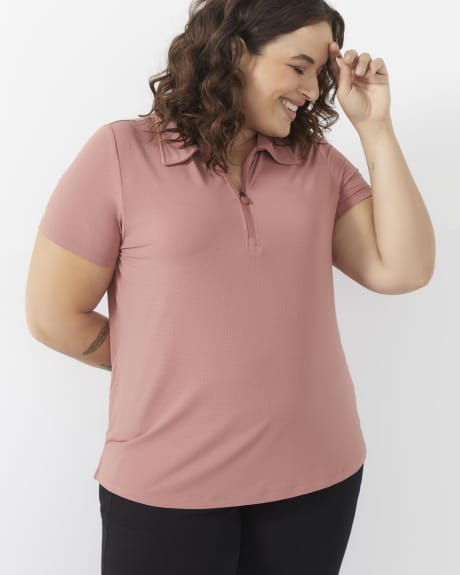 Solid Short-Sleeve Polo - Active Zone