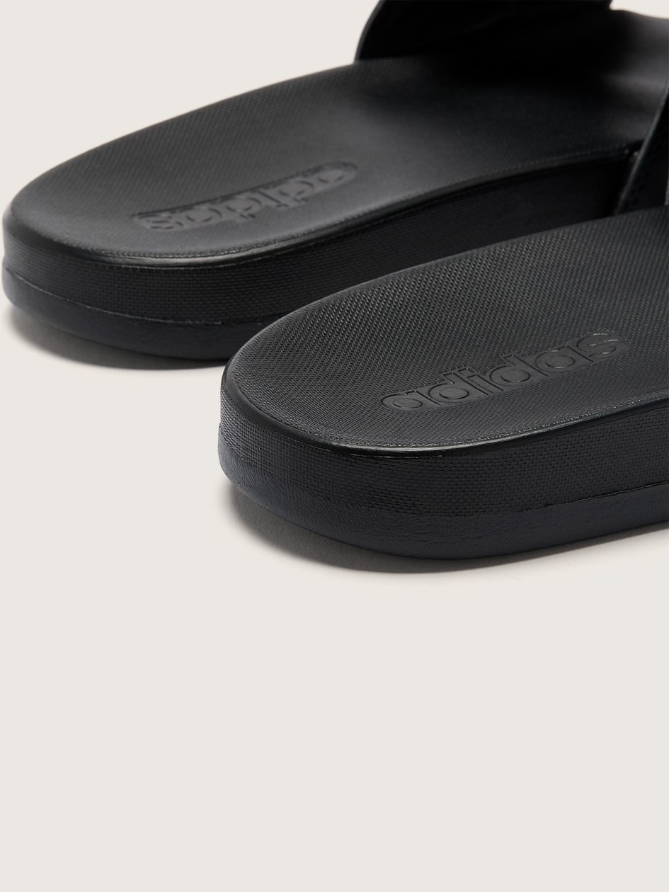 Sandale noire Adilette Cloudfoam, largeur régulière - adidas