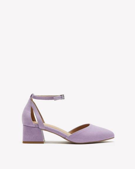 Extra Wide Width, Low Block Heel Shoe