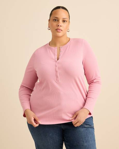 Haut c&ocirc;tel&eacute; &agrave; manches longues et col Henley