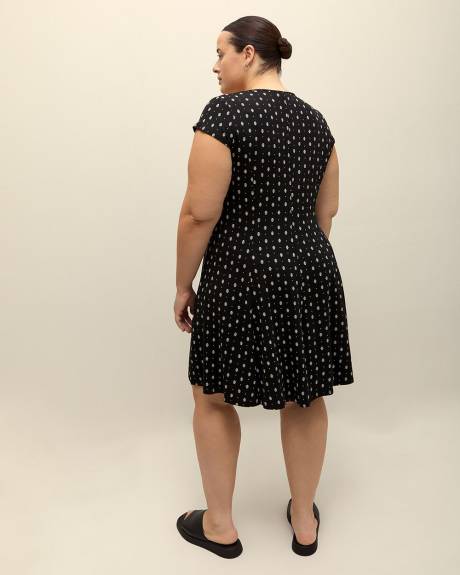 Responsible, Short-Sleeve Square-Neck Knit Dress