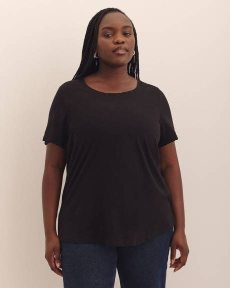 Curvy-Fit Short-Sleeve Crewneck Tee