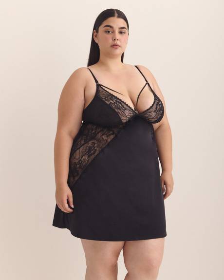 Sexy Black Nighty with Lace - Déesse Collection