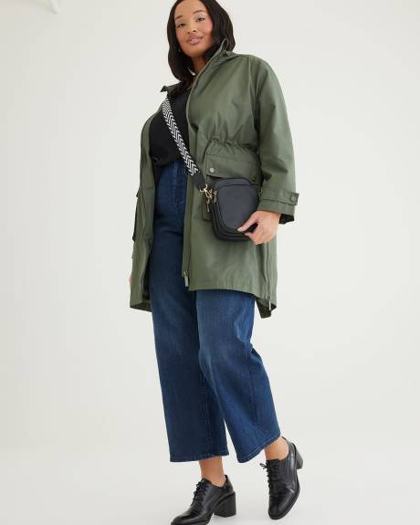 Manteau imperméable à capuche