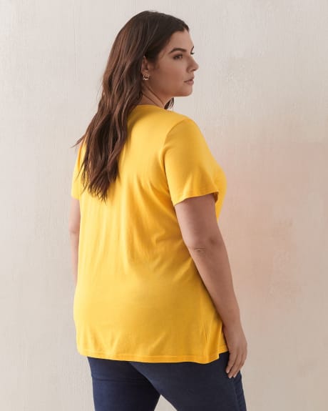 T-shirt coupe boyfriend à col en V - In Every Story
