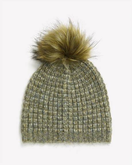 Bonnet kaki à mailles de fantaisie avec pompon