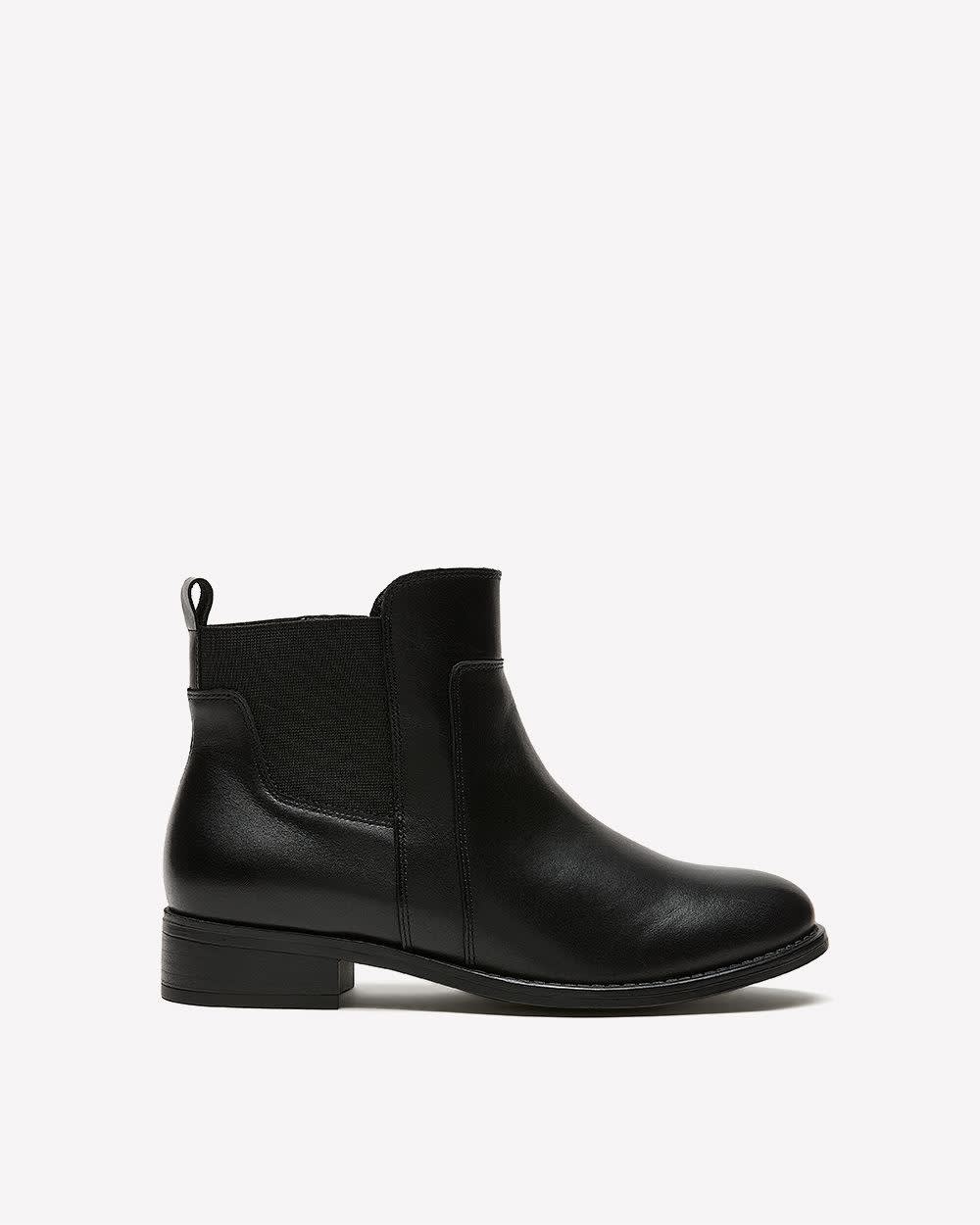 Bottillon Chelsea en faux cuir noir, pied très large