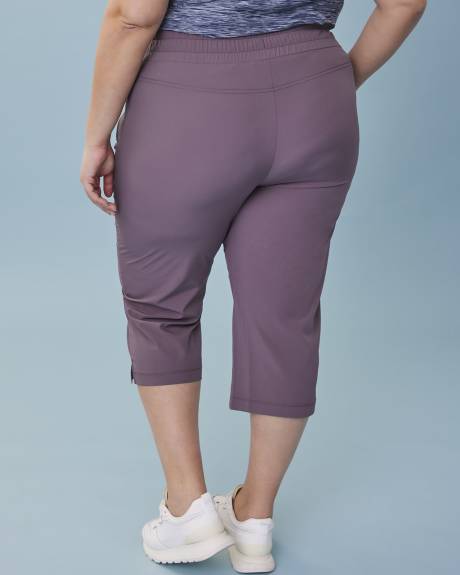 Responsible, 4-Way Stretch Capri - ActiveZone