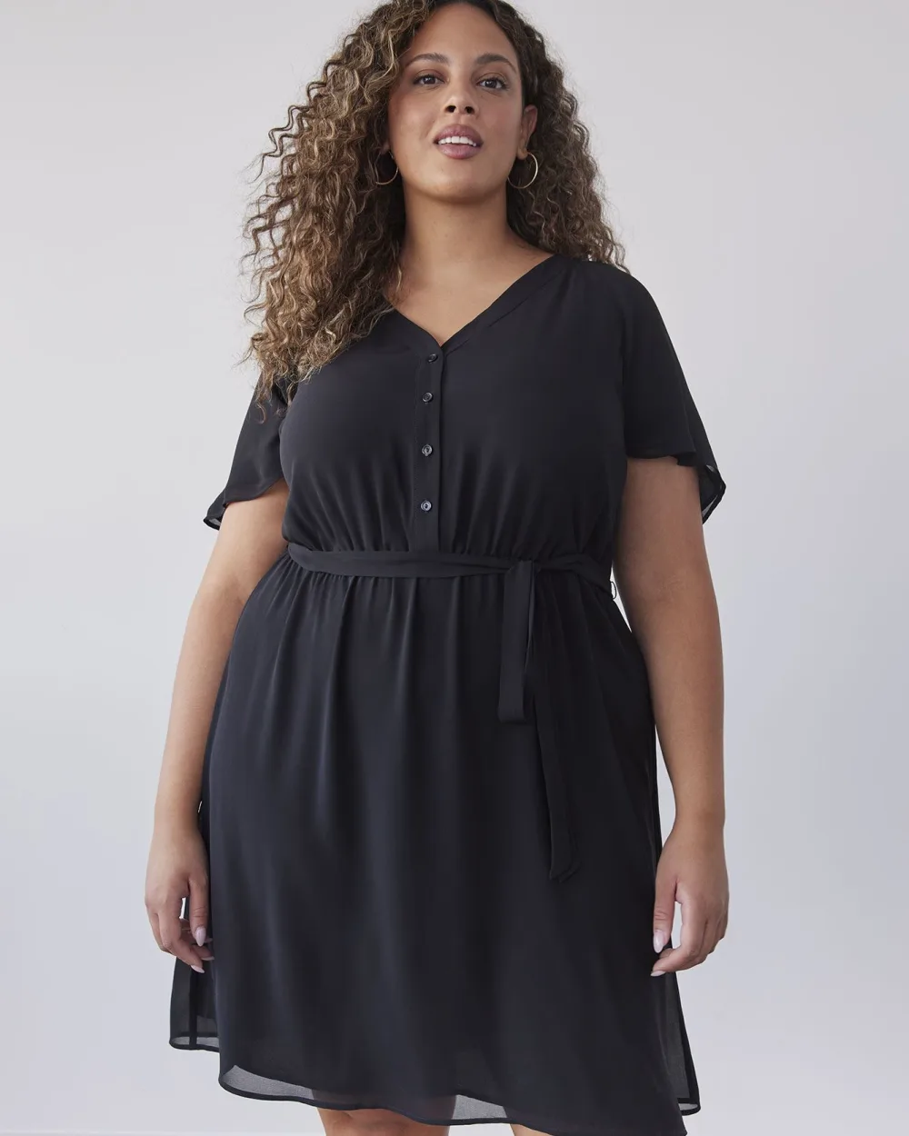 Black clothing sites 2025