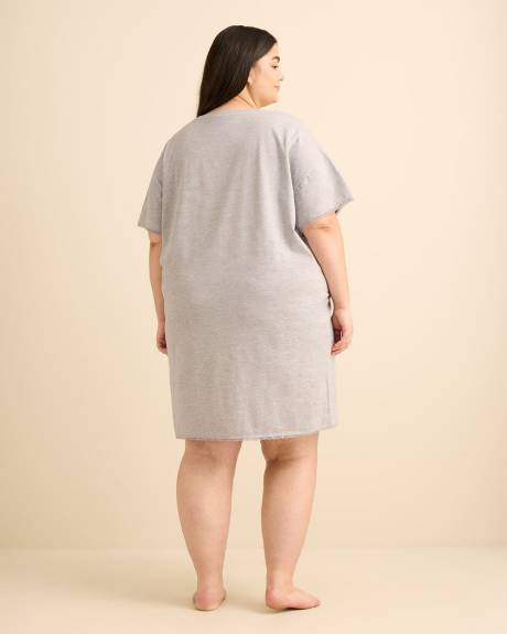 Heather Gray Bambi Short-Sleeve Sleepshirt with Lace Trim - ti Voglio