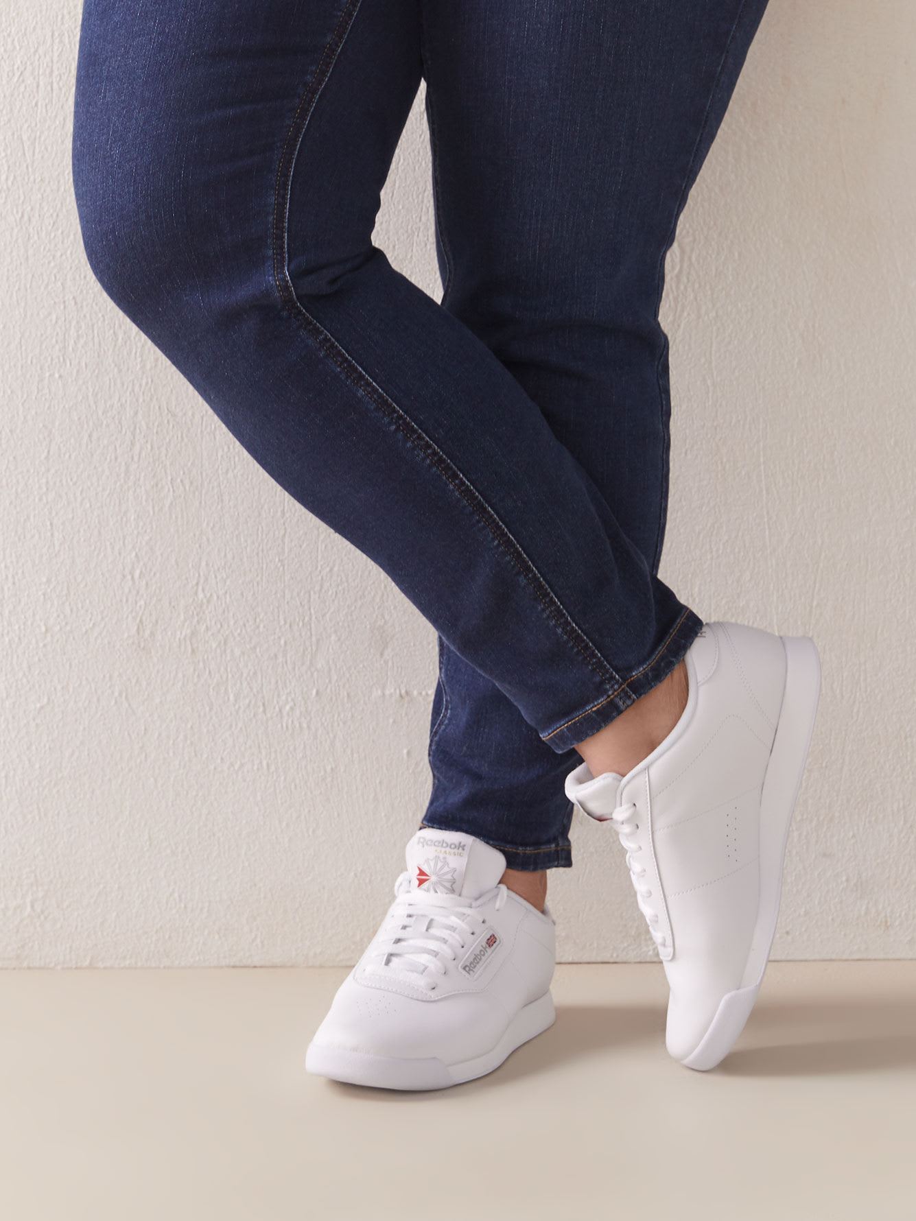 reebok wide width