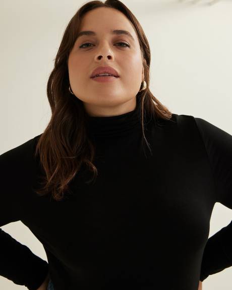 Responsible, Long Sleeve Turtleneck Tee - PENN. Essentials