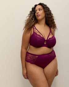 Sexy Lace Underwire Balconette Bra - Déesse Collection