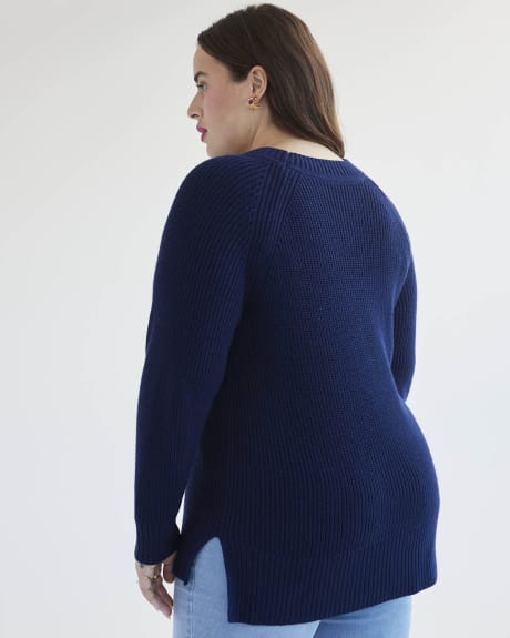Pull uni en tricot torsadé avec encolure ronde