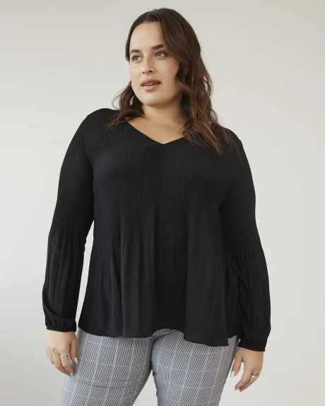 Responsible, Solid Pleat and Release Swing-Fit Blouse