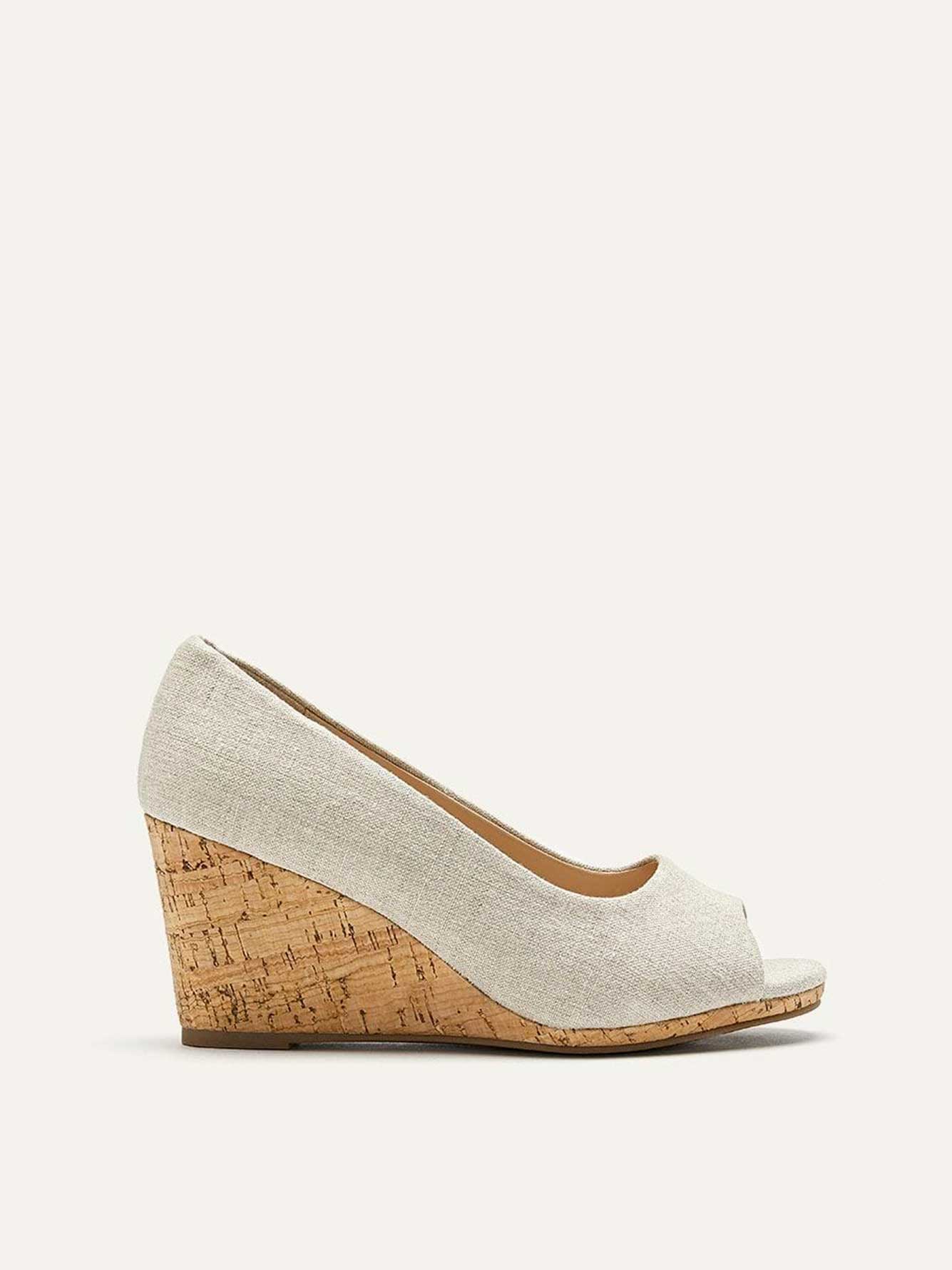 low wedge closed toe shoes