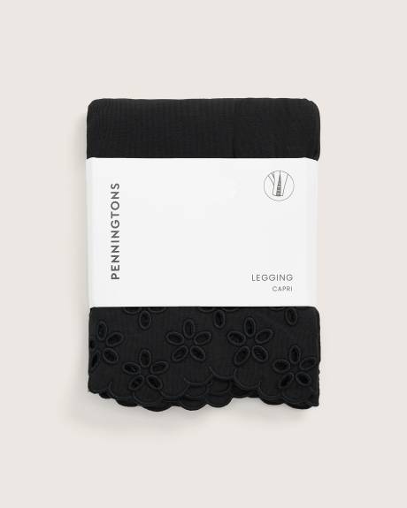 Fashion Capri Legging with Eyelet Embroidery