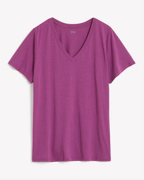 Boyfriend-Fit Short-Sleeve V-Neck Tee