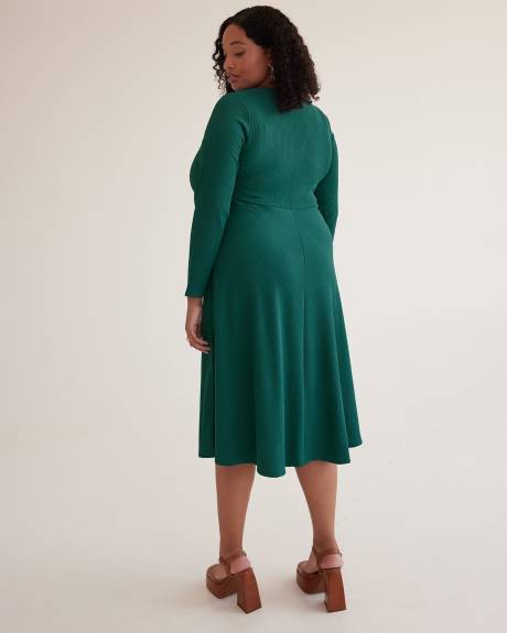 Robe mi-longue en tricot texturé