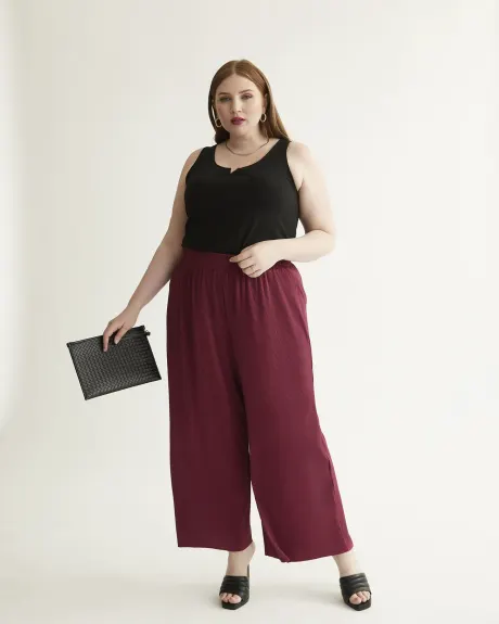 Cropped Wide-Leg Pleated Pull-On Pant