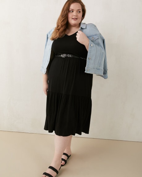 Responsible, Tiered Maxi Dress With V-Neck