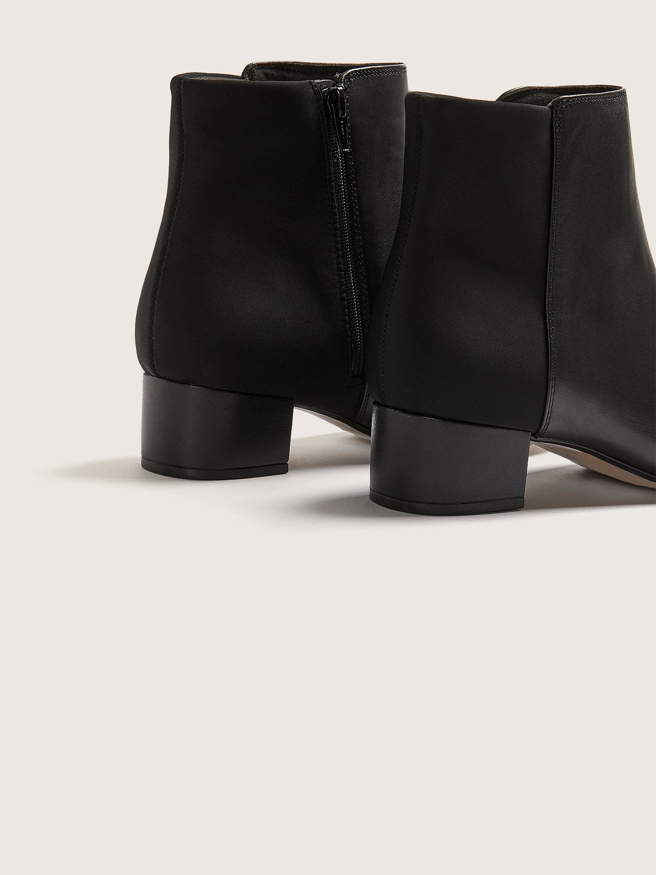 Clarks Chartli Valley Bootie