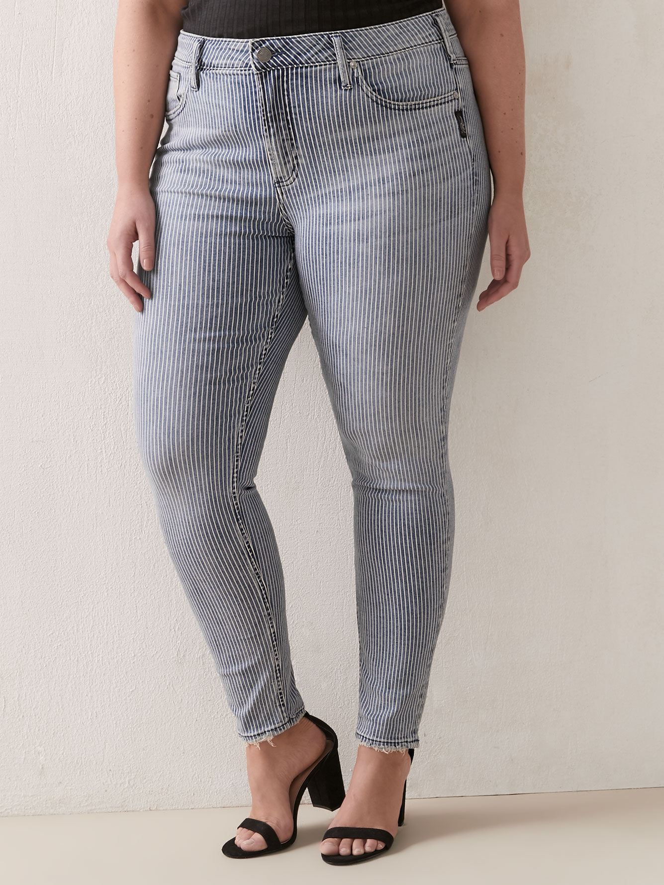 silver avery ankle skinny jeans