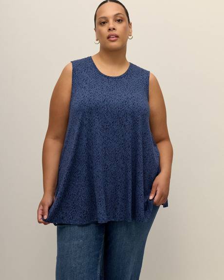 Long Sleeveless Swing Top