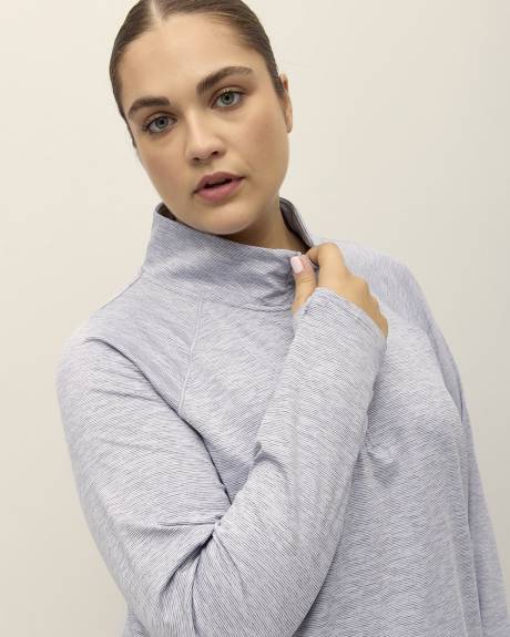 Half-Zip Mock-Neck Pull-Over - Active Zone