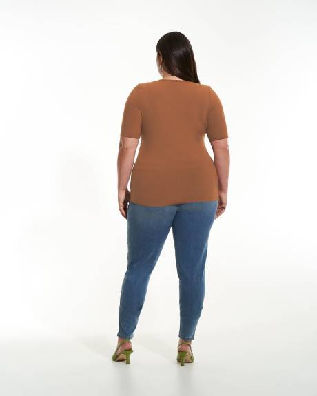 Ribbed V-Neck Tee - Addition Elle - PENN. Essentials