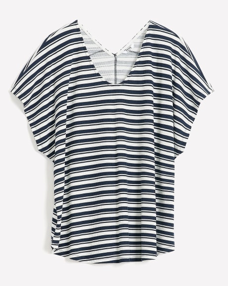 Curvy-Fit Extended-Sleeve T-Shirt - PENN. Essentials