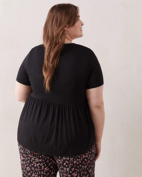 Petite, Solid Top With Smocking Details - In Every Story