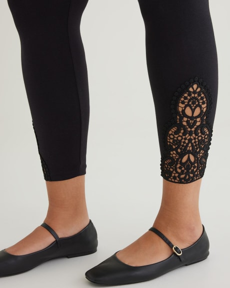 Fashion Legging with Side Crochet Lace Insert - PENN. Essentials