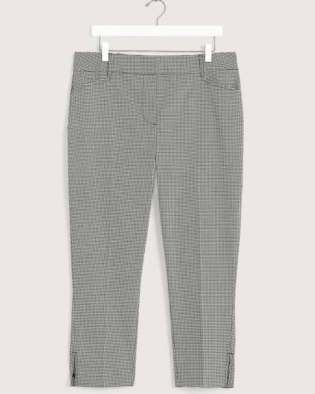 Pantalon capri carreauté, coupe ingénieuse