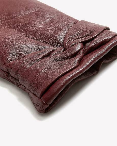 Leather Gloves with Twisted Bow Detail
