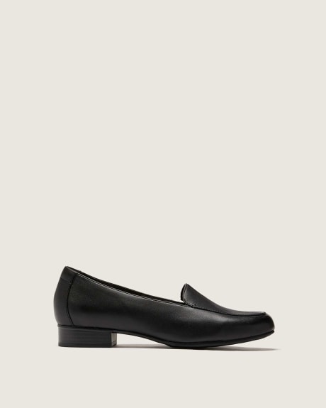 clarks shoes canada prices