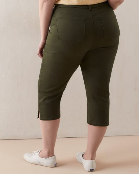 Solid Capri Jegging - d/c JEANS