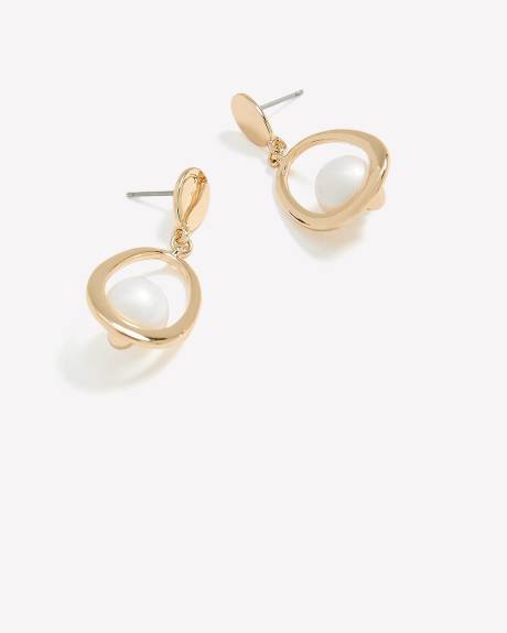 Pendants d'oreilles en forme d'ovale avec perle