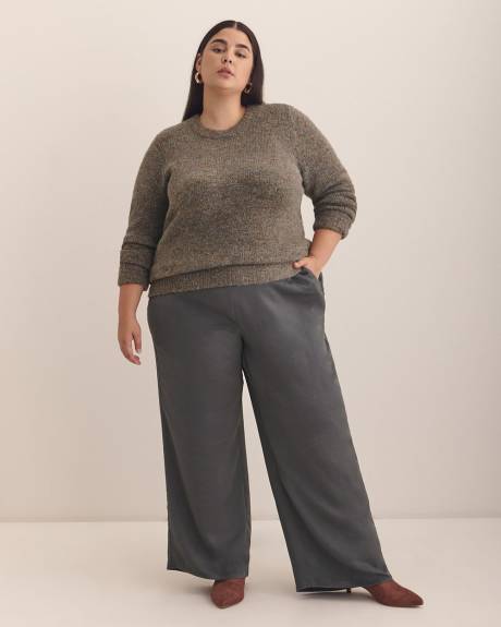 Glitzy Black Crewneck Sweater