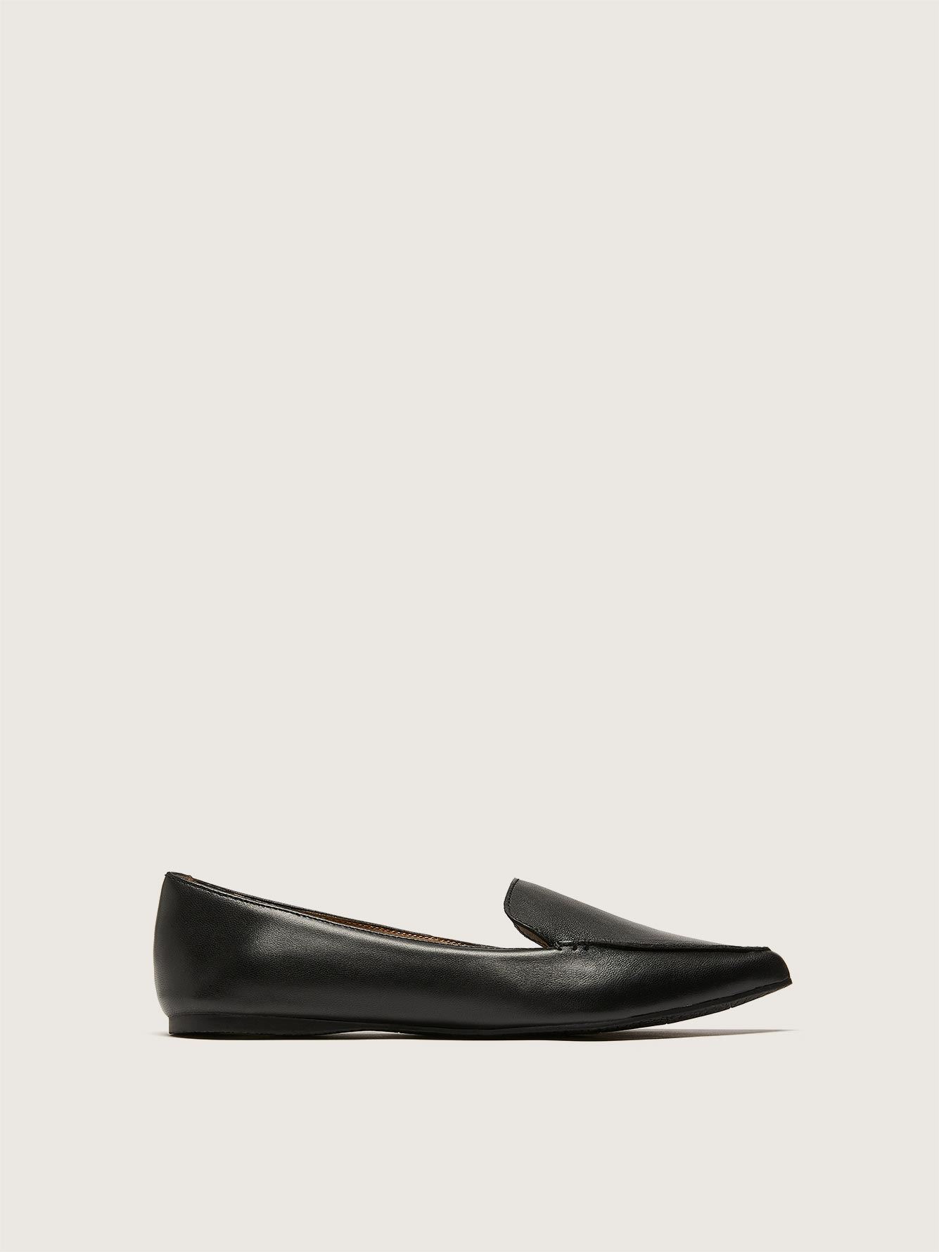Wide Width Pointed Toe Feather Loafer 