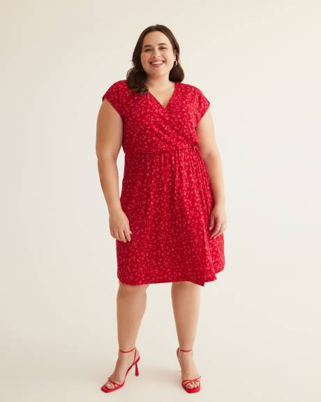 Robe portefeuille fleurie sans manches