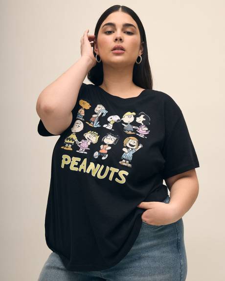 License T-Shirt with Peanuts Print - PENN. Essentials