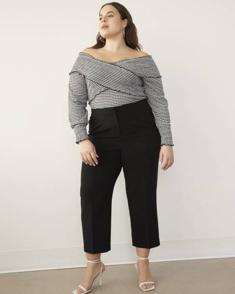 Pantalon écourté à jambe droite
