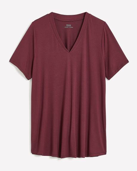 Modern-Fit Short-Sleeve Tee - PENN. Essentials