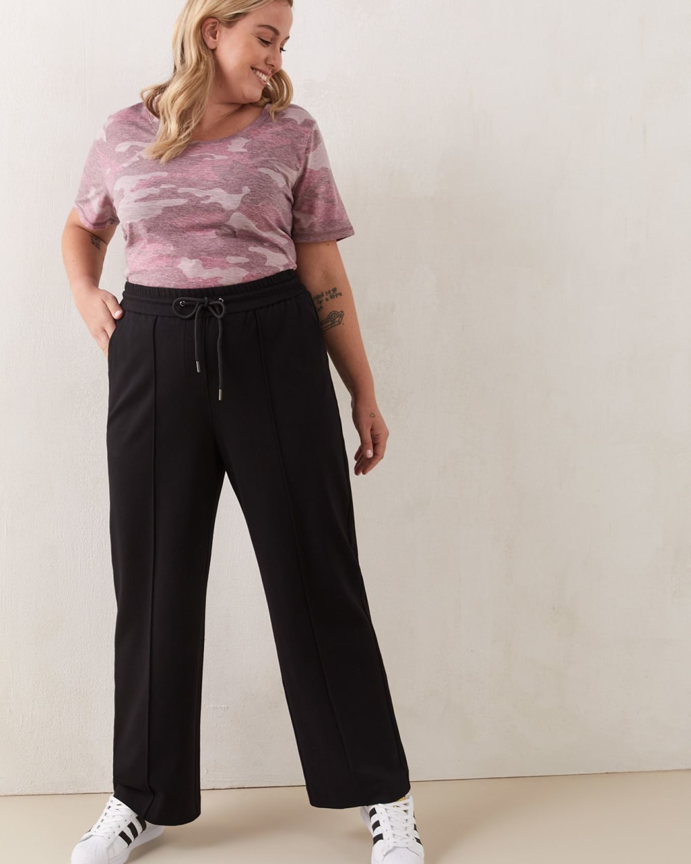 Wide-Leg Jogger Pants - In Every Story