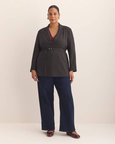 Veston à simple boutonnage avec ceinture à la taille