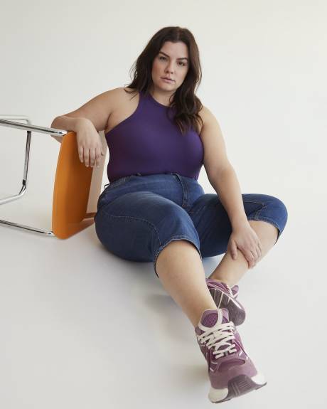 Responsible, Curvy-Fit Denim Capri, Medium or Light Wash - d/C JEANS