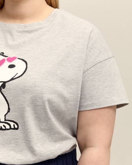 Haut de pyjama gris à manches courtes avec imprimé de Snoopy